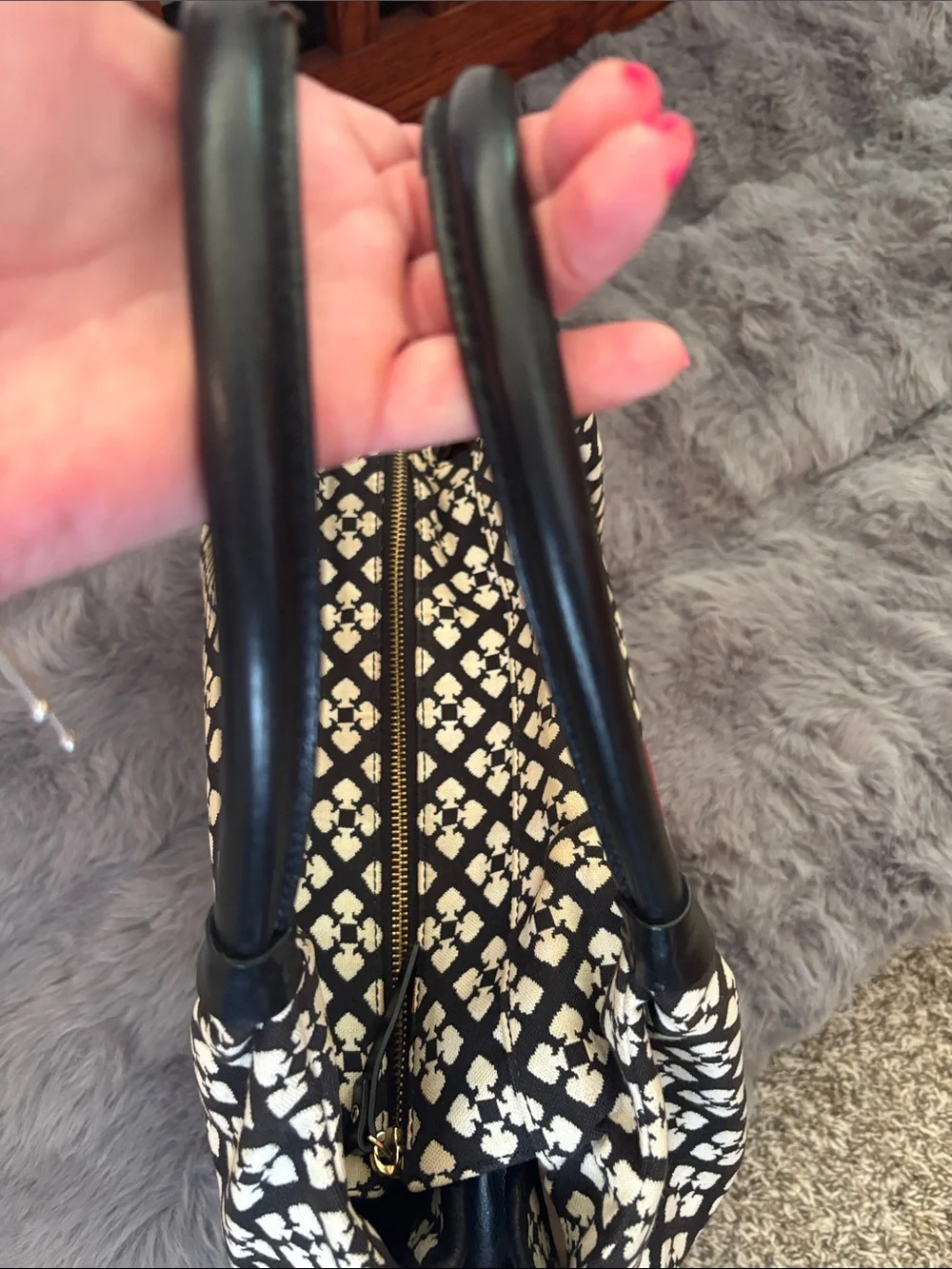 kate spade Black & Cream Geometric Tote with Pink Stripe 100% Authentic